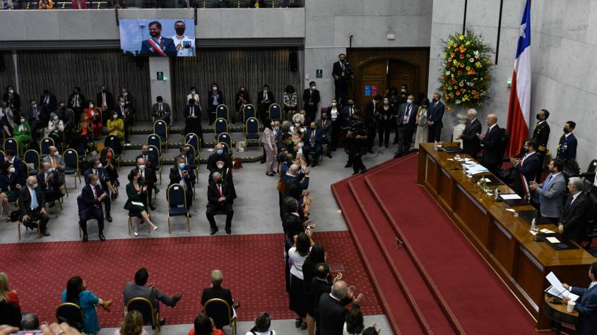 Carabineros anuncia cortes de tránsito en Santiago y Valparaíso por cambio de mando: revisa dónde serán