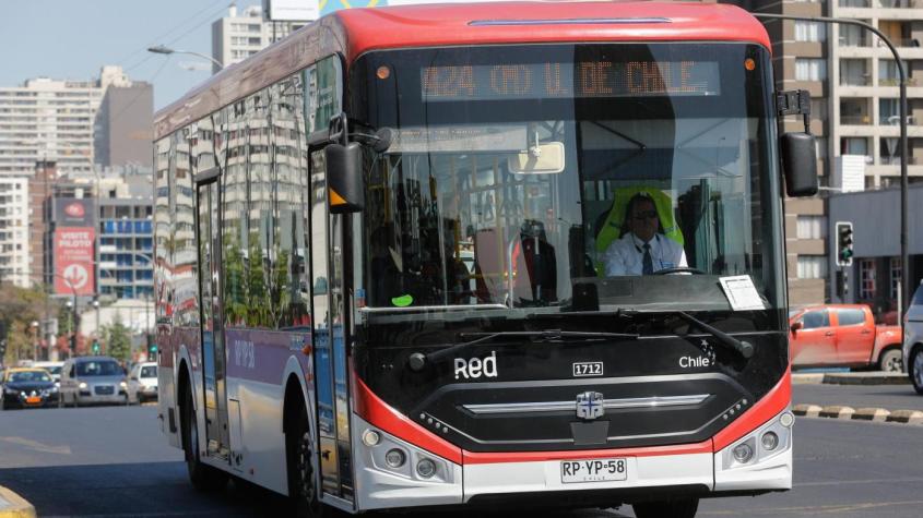 Ante alza de combustibles: Gobierno congela tarifa del Transantiago hasta diciembre