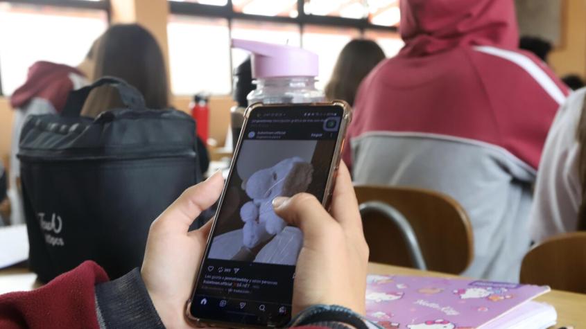 Así funciona la ley que prohíbe uso de celulares en colegios: estas son TODAS las excepciones