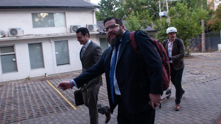 La minuta del gobierno por crisis del petróleo que apunta a Boric y la izquierda y advierte semanas duras para el país

Ex Ante en T13 »