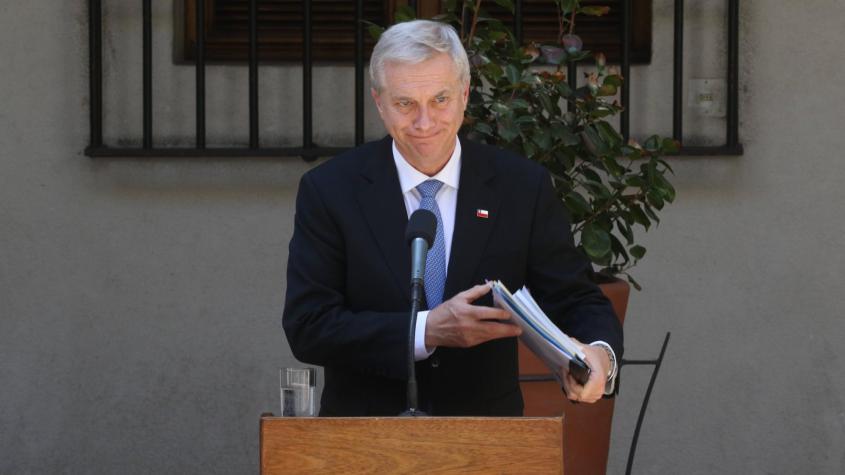 Equipo económico de José Antonio Kast propone recorte de 3% en ministerios