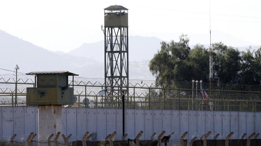 Las nuevas celdas que tendrá ex cárcel de Punta Peuco y cuáles son los "reos comunes" que llegarán al recinto