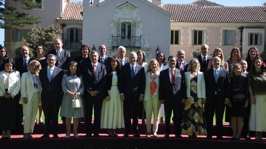 En Cerro Castillo: así fue la primera fotografía oficial de José Antonio Kast y su gabinete