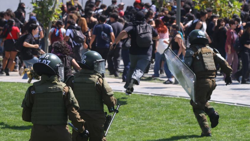 Autoridades confirman 14 detenidos durante manifestaciones en Alameda que terminaron con incidentes