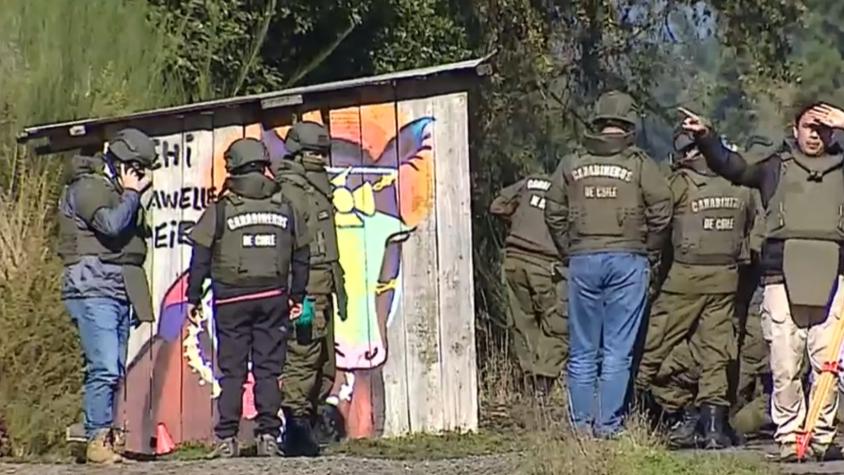 "Ya es de urgencia, no es un juego oiga”: revelan llamada inédita que alertó el triple homicidio de carabineros en Cañete "Ya es de urgencia, no es un juego oiga”: revelan llamada inédita que alertó el triple homicidio de carabineros en Cañete