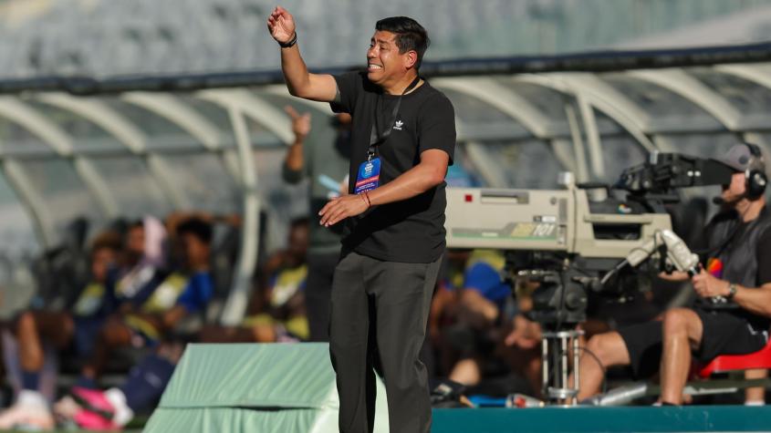 El registro con el que Nicolás Córdova suma méritos para seguir en la banca de La Roja: no ocurría hace 10 años