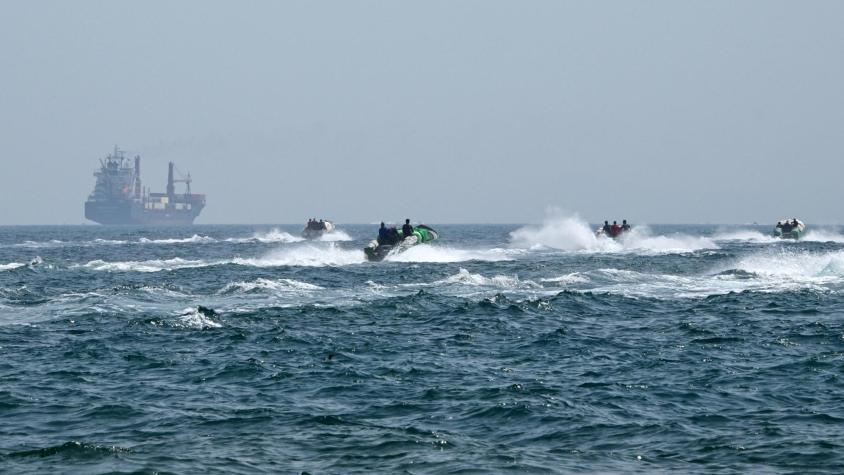 Chile califica como "inaceptable" el bloqueo al estrecho de Ormuz por parte de Irán en reunión convocada por Reino Unido