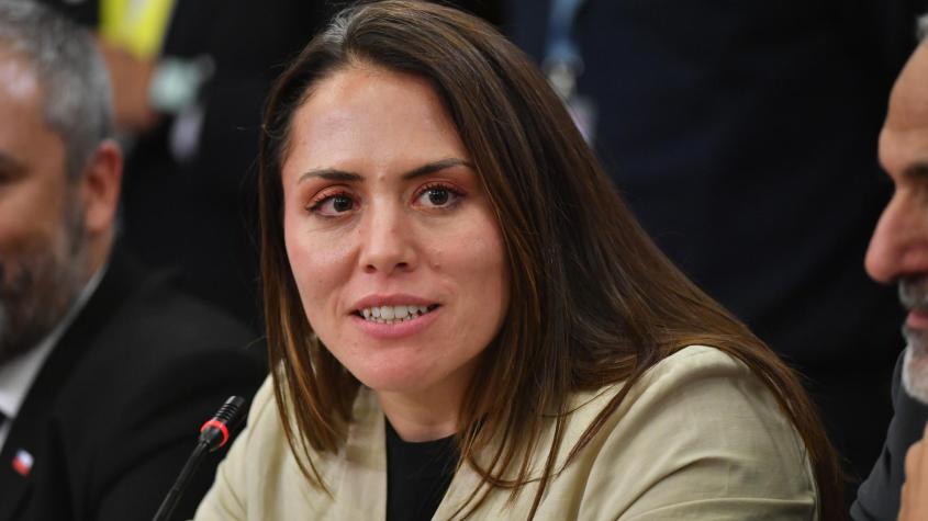 Ministra Duco: “La prioridad uno del Ministerio del Deporte va a ser entregarle ropa linda a los deportistas”