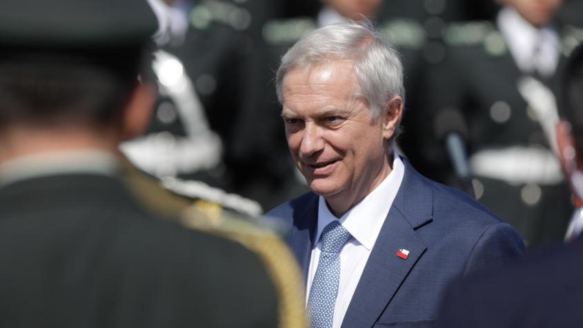 Criteria: Aprobación del Presidente Kast baja de umbral del 40% en su primer mes de gobierno