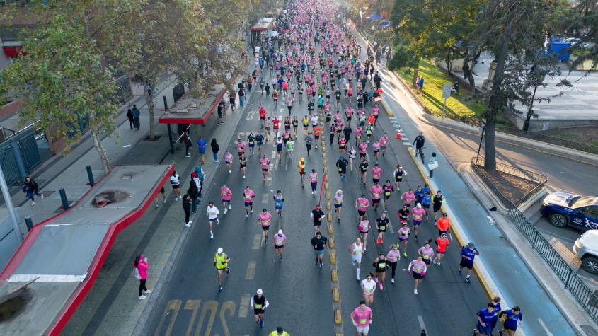 Hasta qué hora habrá cortes y desvíos de tránsito por la Maratón de Santiago 2026
