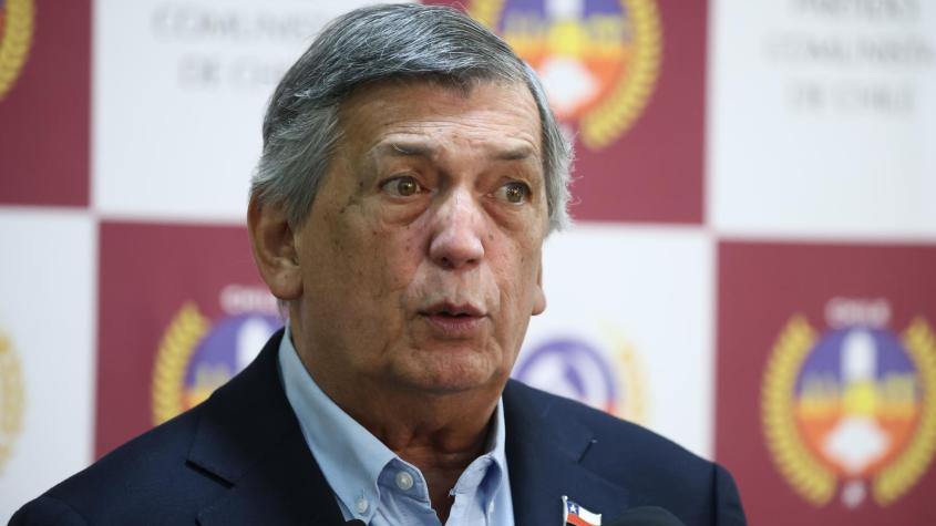 Carmona asegura que el gobierno de Kast se ha hecho "autogoles" y su baja de aprobación "no es mérito de la oposición"