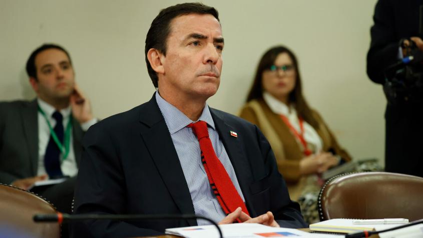 Ministro de Justicia asegura que Plan Nacional de Búsqueda continuará y explica salida de funcionarias