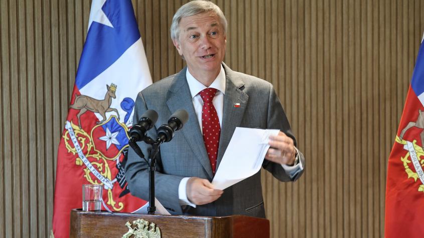 Presidente Kast se realiza test de drogas y anuncia proyecto para ampliar examen a más autoridades