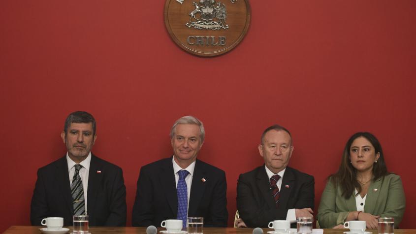 Más de 2.500 contratados a fines de 2025 y millonarias transferencias: Qué dice el primer informe de auditoría al Estado