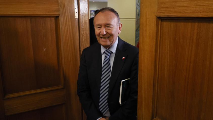 Tras reunión con Alvarado y Quiroz: García Ruminot confirma que no limitarán gratuidad a los 30 años en megarreforma