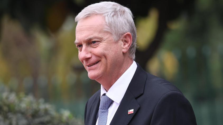 Presidente Kast respalda a su gabinete tras críticas por humedales y Junaeb: "Es un gobierno que se está instalando"