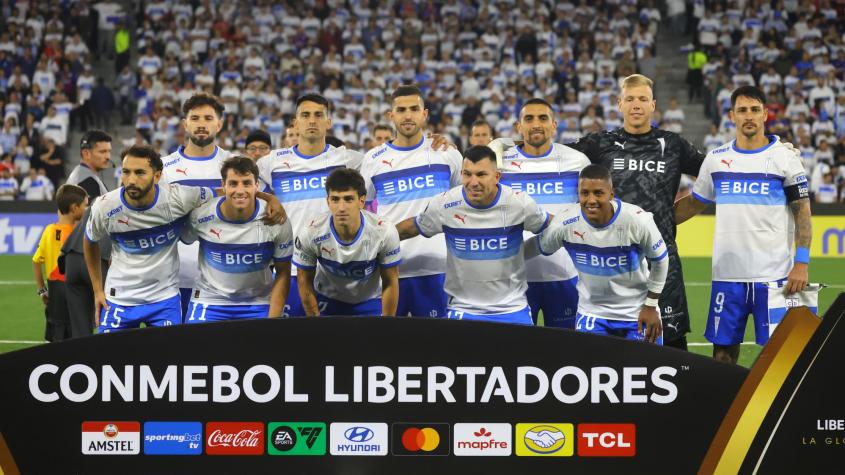 "¡Devuélvanlo!": El jugador más criticado por los hinchas de la UC tras primer tiempo ante Boca