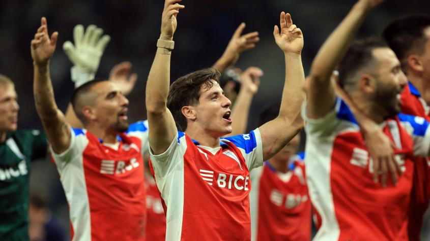 Conmebol incluye a jugadores del fútbol chileno en el equipo ideal de Copa Libertadores