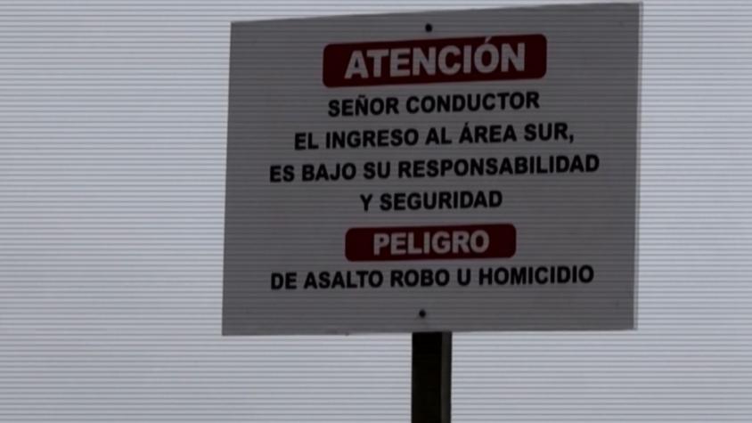 “Cuidado, acá roban”: vecinos de distintos puntos de Chile advierten con carteles ante aumento de la delincuencia