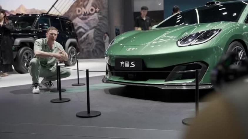 ¿Por qué no podemos comprar esto en Estados Unidos? Los autos chinos tientan a los seguidores de un influencer