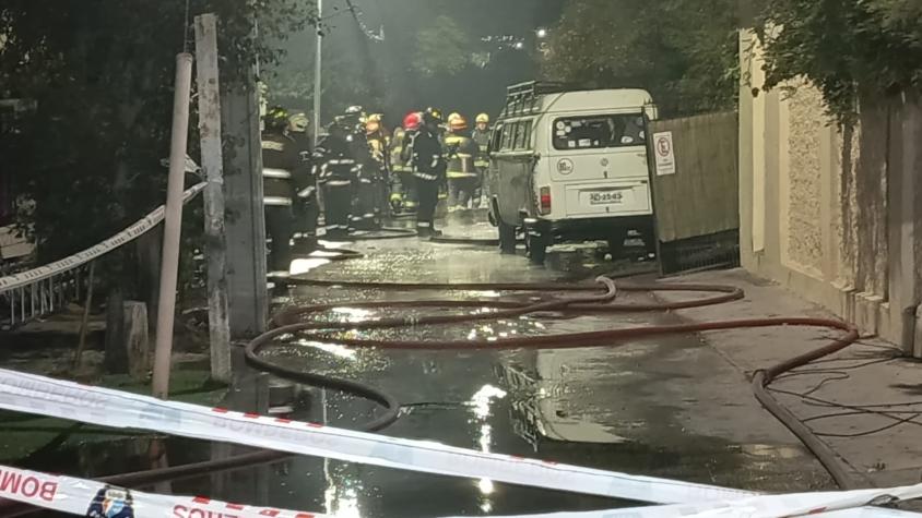 Tres adultos mayores mueren en devastador incendio en San Joaquín