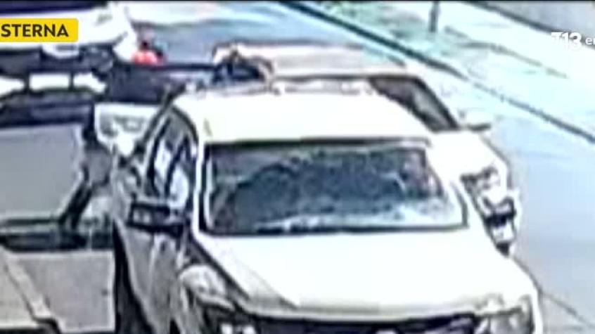Cámaras captan presunto secuestro en San Miguel: Víctima sería joven de 19 años
