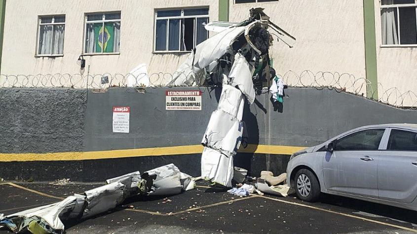 Avioneta se estrella contra edificio residencial en Brasil: reportan al menos dos personas muertas