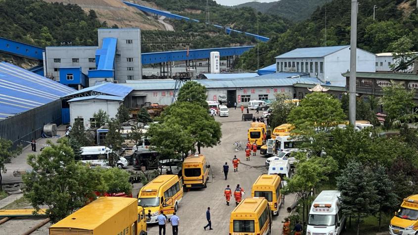 Explosión en una mina de carbón en China deja 82 muertos