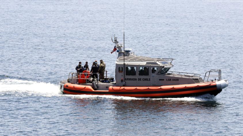 Lancha volcó en Talcahuano: confirman dos pescadores rescatados y dos fallecidos Lancha volcó en Talcahuano: confirman dos pescadores rescatados y dos fallecidos