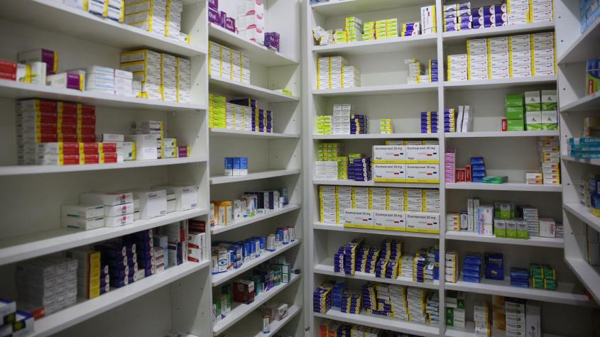 Fonasa ofrece descuentos en más de 12 mil medicamentos: beneficio no requiere postulación y así lo puedes utilizar