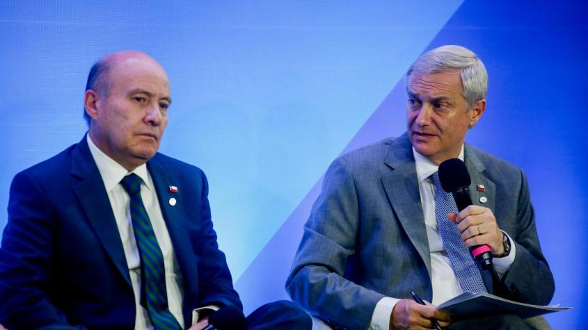 El trasfondo político y económico de la decisión del gobierno de bajar 47 pesos diésel y detener el alza de las bencinas