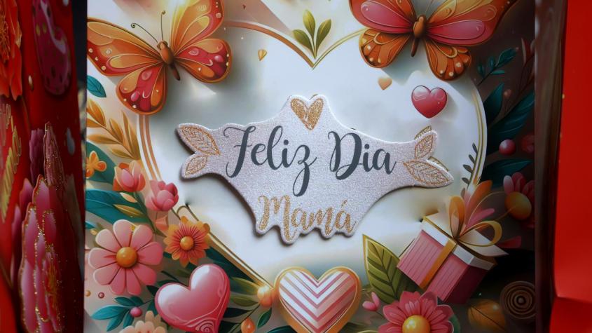 Día de la Madre 2026: Qué día cae y por qué cambia cada año en Chile