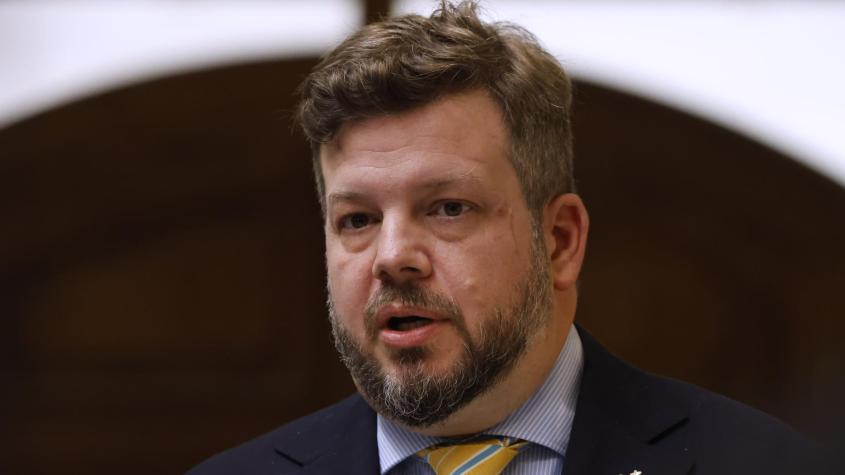 Kaiser defiende AC contra Grau y responde a Chile Vamos: 