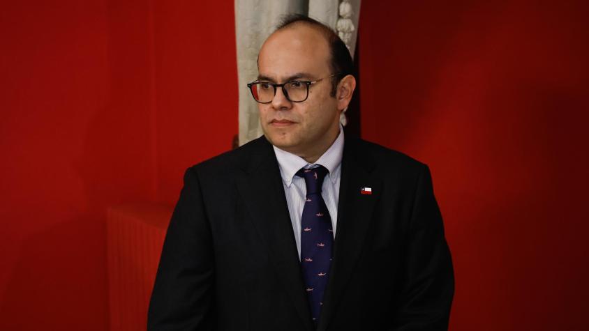 Qué respondió el gobierno ante posibles "desmarques" de los senadores Walker y Kusanovic para aprobar megarreforma Qué respondió el gobierno ante posibles "desmarques" de los senadores Walker y Kusanovic para aprobar megarreforma