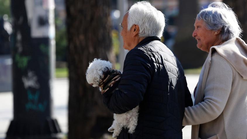 Inicia el pago del Bono Invierno 2026: Revisa AQUÍ quiénes reciben los $81.257