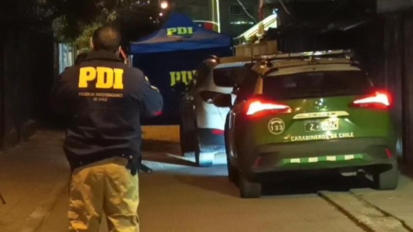 Mujer se encuentra prófuga tras haber acuchillado a su pareja en Colina: víctima murió