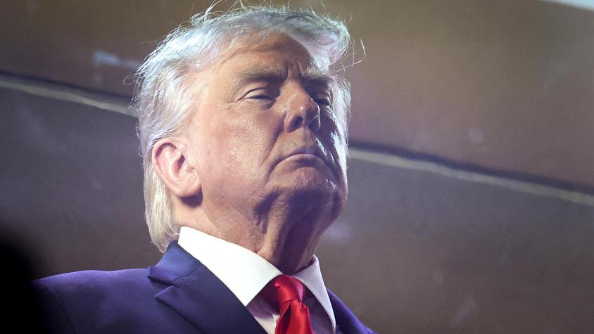 Trump adelanta que EE.UU. atacará “con mucha fuerza” a Irán este jueves: buscará controlar mercados de petróleo y gas Trump adelanta que EE.UU. atacará “con mucha fuerza” a Irán este jueves: buscará controlar mercados de petróleo y gas