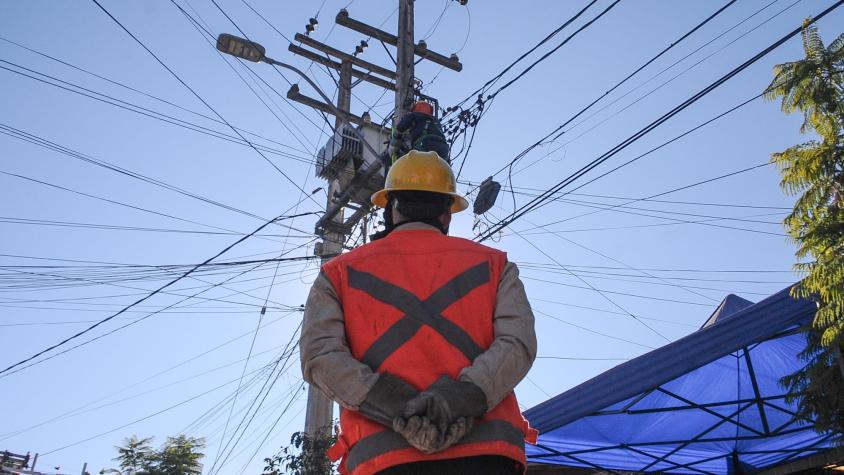Enel anuncia corte programado de luz para este sábado en siete comunas de la RM Enel anuncia corte programado de luz para este sábado en siete comunas de la RM