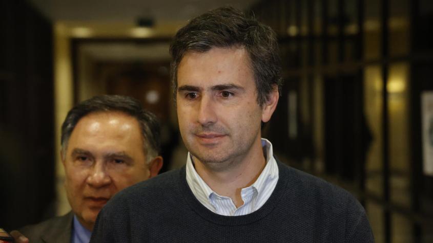 Con el exdiputado Paulsen en Reino Unido: Presidente Kast designa nuevos embajadores