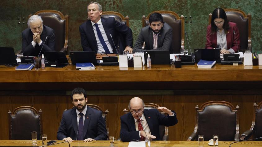 Cámara aprueba mayor endeudamiento fiscal con votos de la DC y el PDG