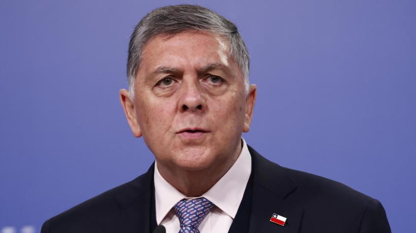 Ministro Alvarado ante la mayor caída en tres años del Imacec: "Me gustaría que sea mejor"