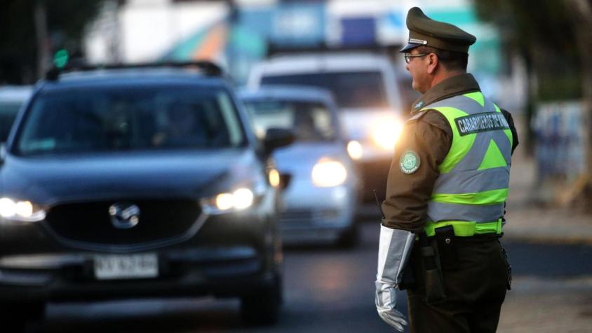 Restricción vehicular: Patentes que NO pueden circular este martes 30 de junio