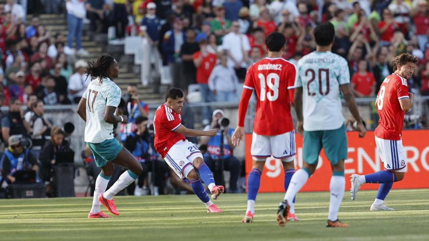 Polémica en el amistoso de Chile: Rafael Leão agrede a Iván Román y se van los dos expulsados