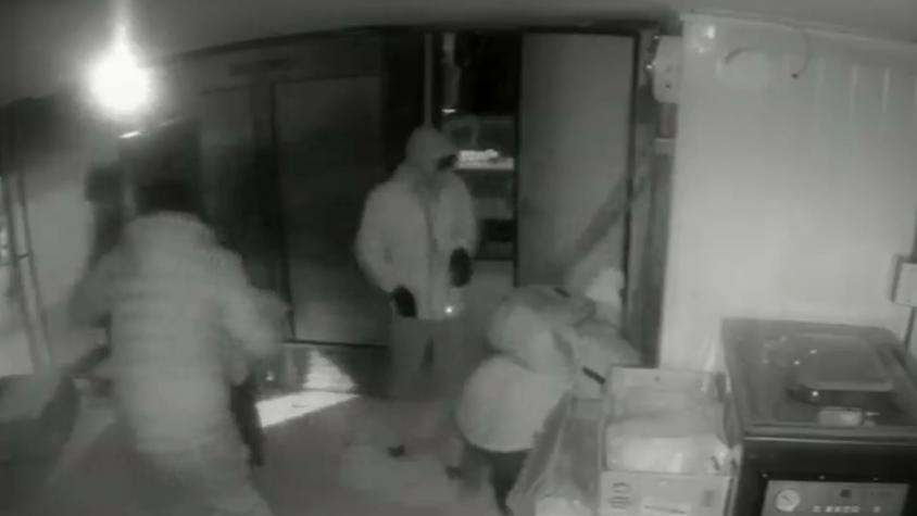 Vaciaron local abierto hace cuatro meses: en cinco minutos robaron 800 kilos de carne 