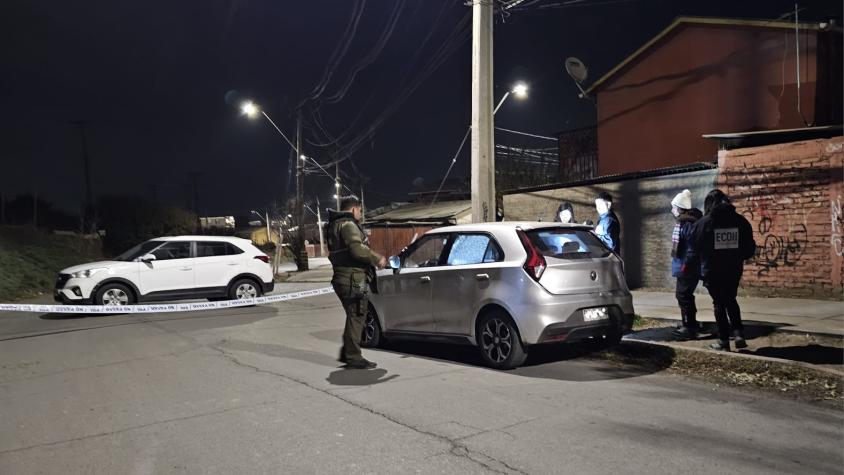 Joven fue baleado en su vehículo en Puente Alto: Falleció tras disparo en la cabeza Joven fue baleado en su vehículo en Puente Alto: Falleció tras disparo en la cabeza