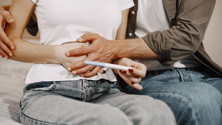Día Mundial de la Fertilidad: Cómo la obesidad, el estrés y el tabaco afectan a hombres y mujeres