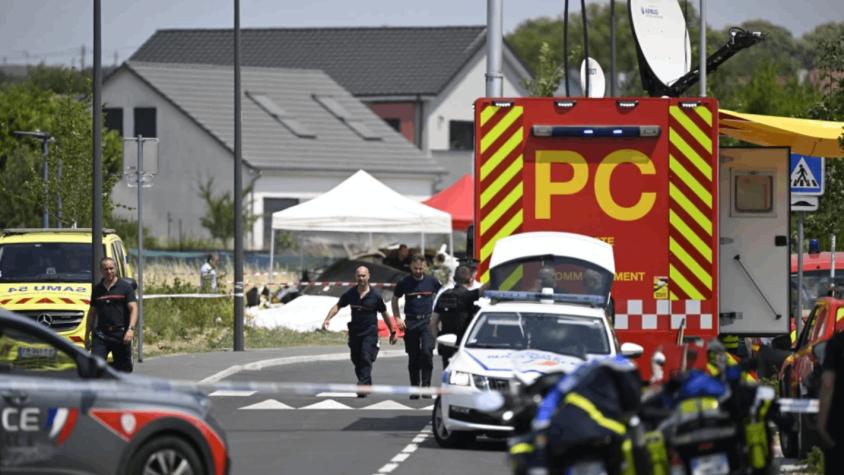 Once muertos al estrellarse un avión civil en Francia