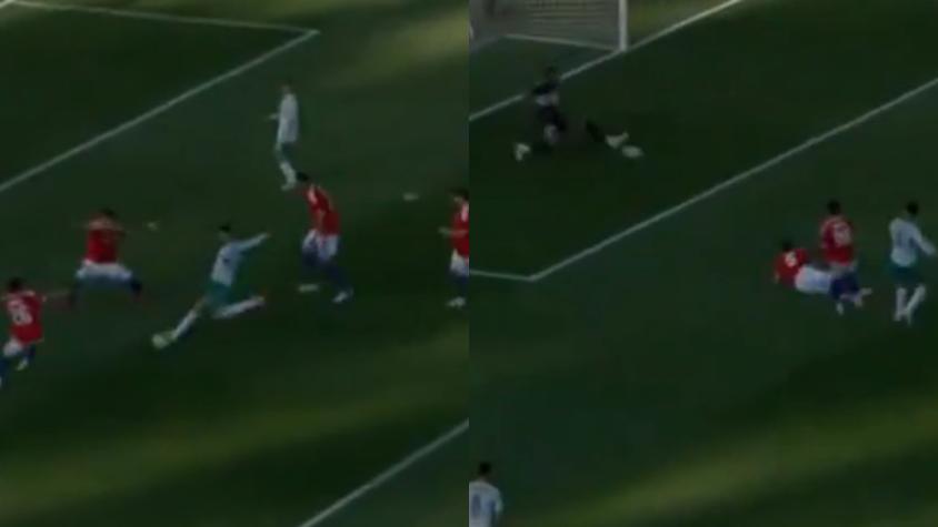 VIDEO | Vigouroux se luce con atajada con el pie a Cristiano Ronaldo