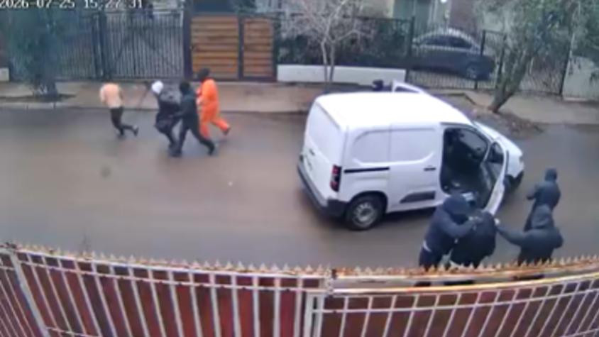 Brutal encerrona en Lampa: desnudaron al conductor y atacaron con escopeta, martillos y fierros