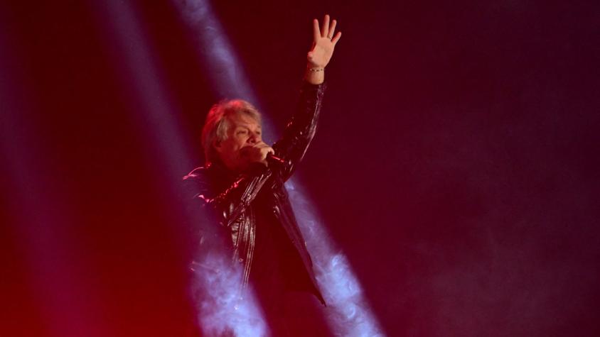 Jon Bon Jovi vuelve a los escenarios y crecen las expectativas por nuevas fechas de su gira Jon Bon Jovi vuelve a los escenarios y crecen las expectativas por nuevas fechas de su gira